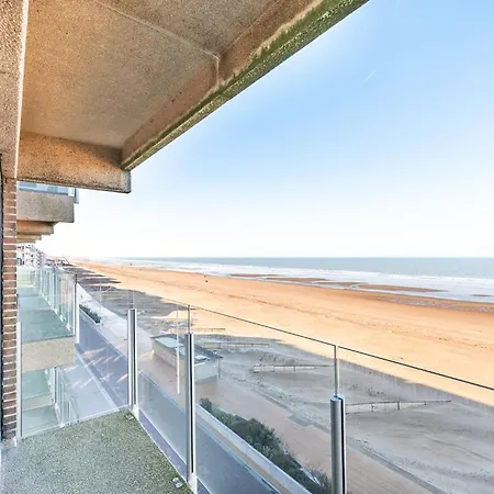 In St-idesbald With Sea View, Cleaning Included *