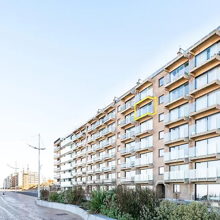 In St-idesbald With Sea View, Cleaning Included Apartamento Sint-Idesbald