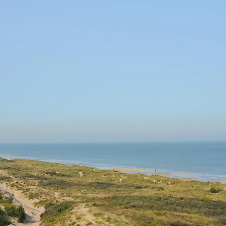In St-idesbald With Sea View, Cleaning Included *