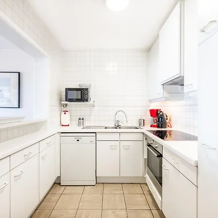 In St-idesbald With Sea View, Cleaning Included *
